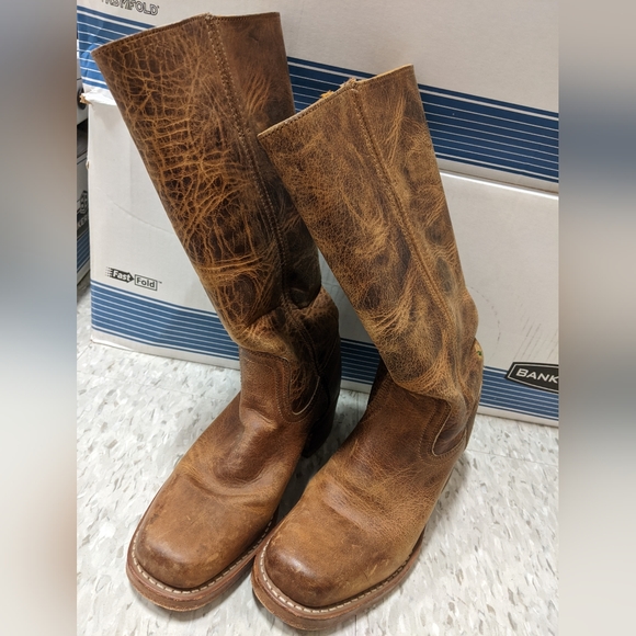 Frye Campus 14L Boots - Picture 6 of 13